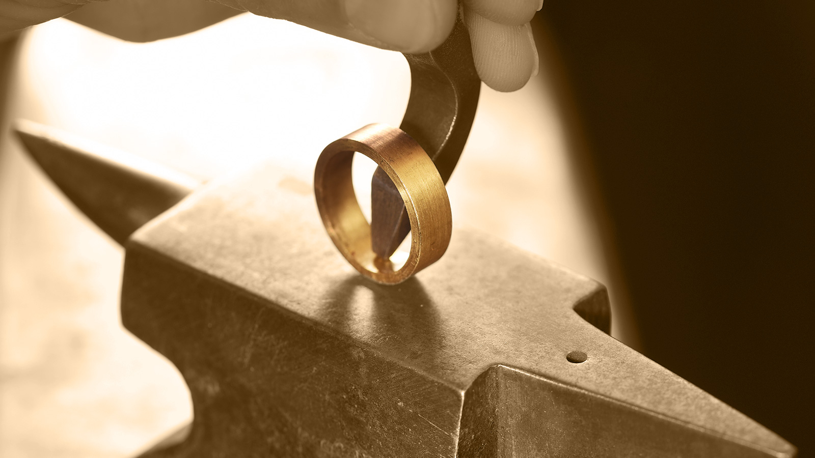 Jewelry lab equipment